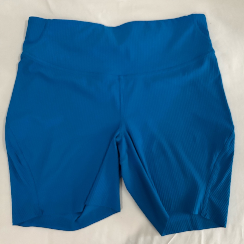 Lululemon Wunder Train High-Rise Short 10”